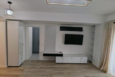 Garsonieră decomandată în Bucium - 2