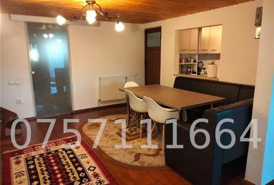 Casă cu 5 camere cu Teren 2100 Mp în Sălicea - 1