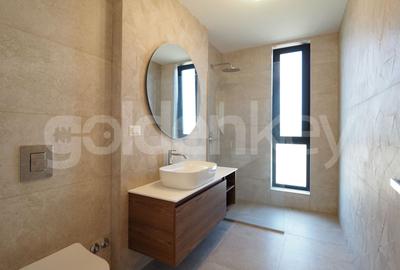 Casă individuală cu 5 camere cu Canalizare în Balotești - 23