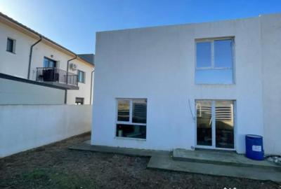 Casă cu 4 camere cu Teren 245 Mp în Central - 7