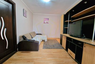 Apartament cu 2 camere semidecomandat, mobilat în Dacia