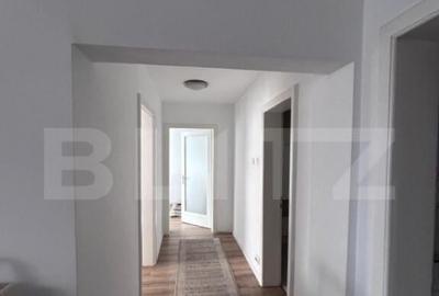 Apartament cu 3 camere decomandat în Central - 2