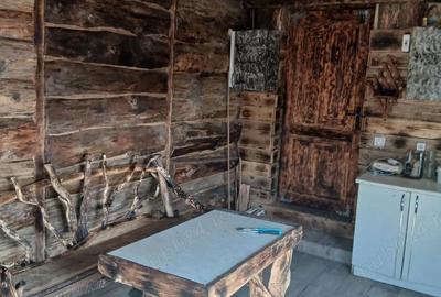 Casă cu 3 camere cu Teren 1040 Mp în Slobozia Ciorăști - 1