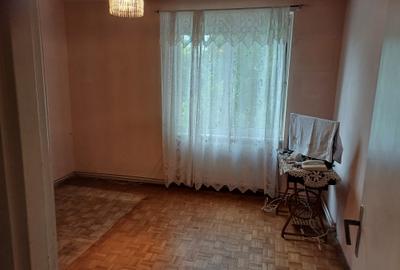 Apartament cu doua camere semidecomandat si foarte spatios - 4