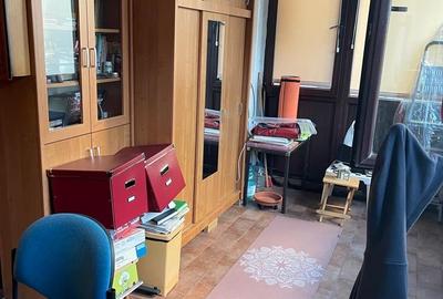 Str. Pajurei nr 2 intersectia cu b-dul Bucurestii Noi, langa metrou si Kaufland - 11
