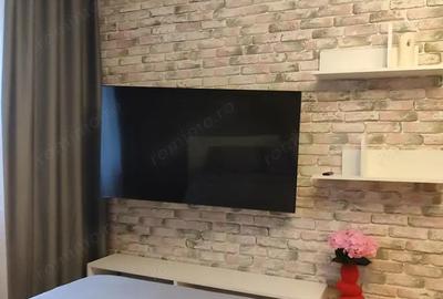 Garsonieră decomandată în 13 Septembrie