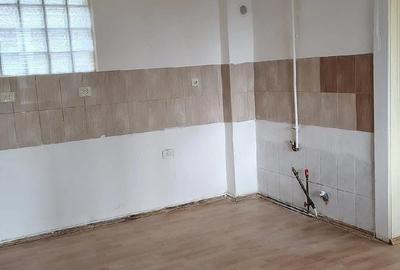 Casă cu 2 camere cu Teren 922 Mp în Central - 3