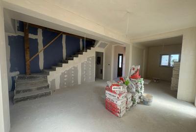 Duplex Superb în Moșnița Nouă, lângă M.City LOCAȚIE EXCELENTĂ! Comision 0% - 5