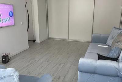 Apartament cu 2 camere in zona Micro 16 - 2