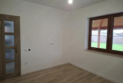 Casă cu Teren 700 Mp în Nojorid - 6