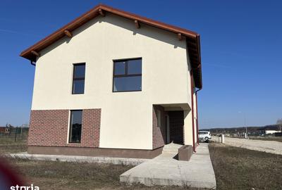 Casă cu 5 camere cu Canalizare în Tărtășești - 4