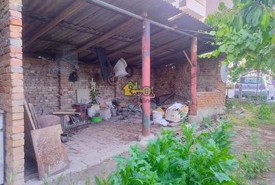 Casă individuală cu 2 camere cu Canalizare în Girocului - 13