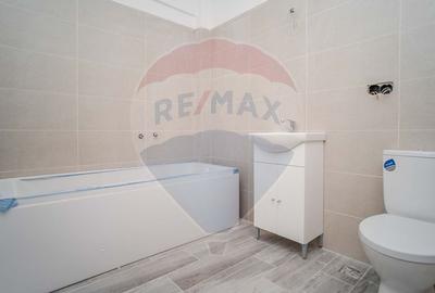 De Vanzare Apartamente 3 si 2 Camere, Balciu - Miroslava 0% Comision - 5