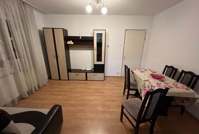 Apartament cu 2 camere nedecomandat în Vasile Aaron - 1