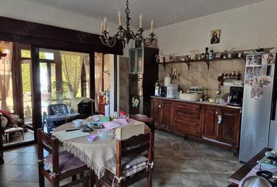 Vila P+1,absolut deosebita, 210mp construiti(p+e),2008 anul construcitiei,caramida Porotherm. Vila P+1,absolut deosebita, 210mp construiti(p+e),2008 anul construcitiei,caramida Porotherm. - 14