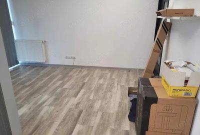 Apartament cu 3 camere decomandat în Tudor - 8