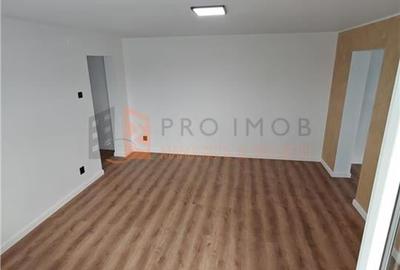 Apartament 2 camere cf 1 semidecomandat zona Brosteni - 3