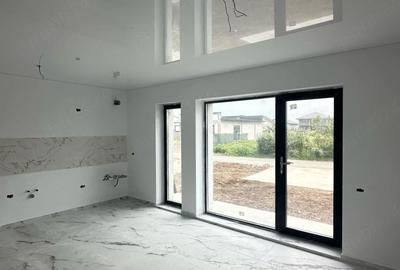 Casă cu 3 camere cu Teren 220 Mp în Dărăști-Ilfov - 7