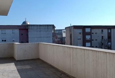 Apartament cu 2 camere decomandat în Năvodari - 1