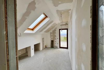 Casa de vanzare in ?ura Mare - 2