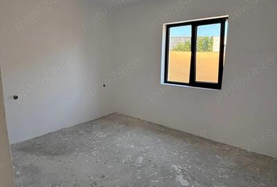 Ieftin Casa in Navodari, pre? 65000 euro - 3