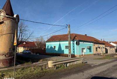 Spațiu comercial, de 70 mp, în Central - 7