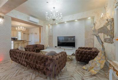 Penthouse cu 4 camere decomandat, mobilat în Central - 2