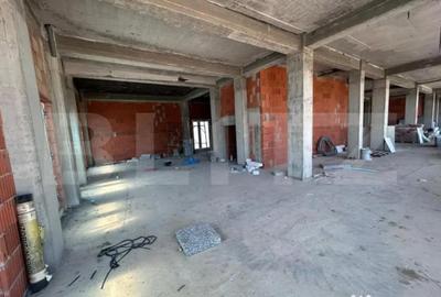 Spațiu comercial, de 115 mp, în Central - 2