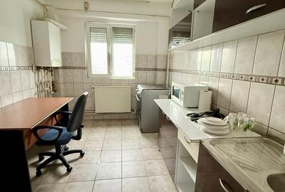 Apartament cu 4 camere în Călărași - 4