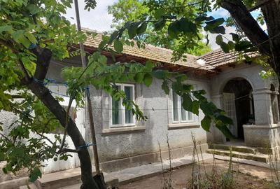 Casă cu 4 camere în Peștera - 2