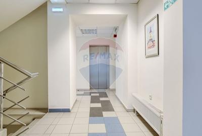 Birouri de inchiriat in Brasov, Centrul Civic, cladire de birouri - 3