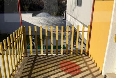 Casă cu 4 camere cu Teren 537 Mp în Central