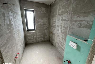 Apartament cu 3 camere în Micro 17 - 1