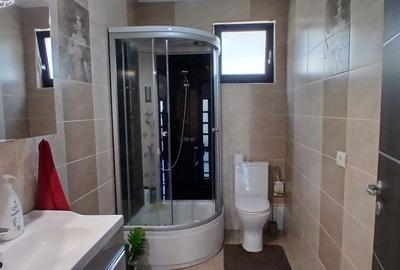 Casă cu 4 camere în Radu Negru - 3