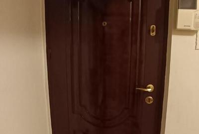 Apartament cu 3 Camere Decomandat in George Enescu - 6