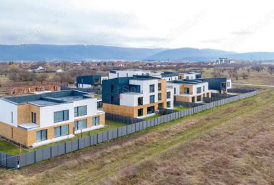 Casa Zona Verde Aproape - 2