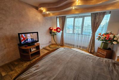 Apartament cu 4 camere decomandat în Central