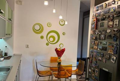 Apartament cu 3 camere, mobilat în Central - 9