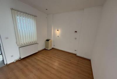 Apartament 6 camere zona Central - 1