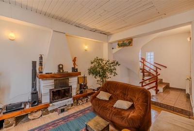 Apartament cu 4 camere decomandat, mobilat în Centrul Istoric - 25