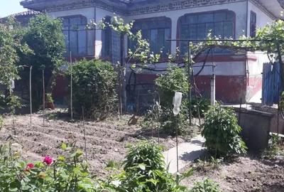 Casă cu 5 camere cu Teren 1100 Mp în Oltina - 10