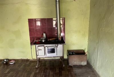 Teren de 11000 mp, în Retiș - 4