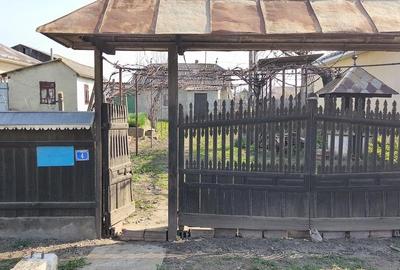Teren de 1000 mp, în Izvoarele - 5