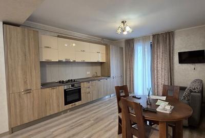 Apartament cu 3 camere în Faleză - 9