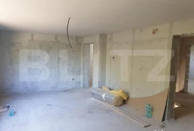 Casă cu 7 camere cu Teren 1000 Mp în Central - 15