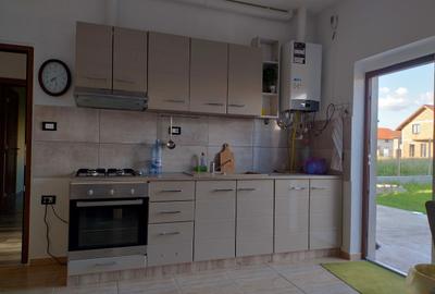 Casă cu 3 camere în Livada - 6
