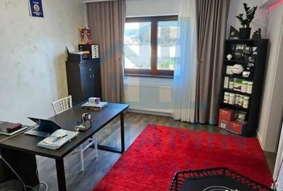 Apartament cu 4 camere decomandat în Noua - 14