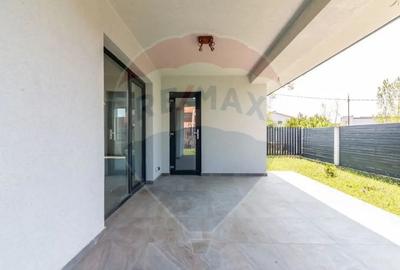 Casă cu 4 camere cu Teren 420 Mp în Domnești - 3