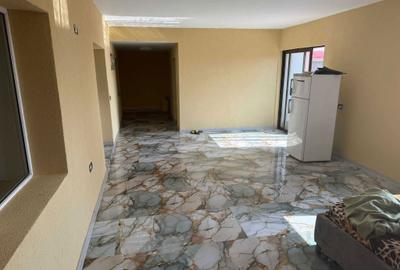 Casă cu 4 camere în Nisipari - 7