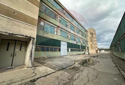 Spațiu industrial, de 1,100 mp, în Aurel Vlaicu - 3